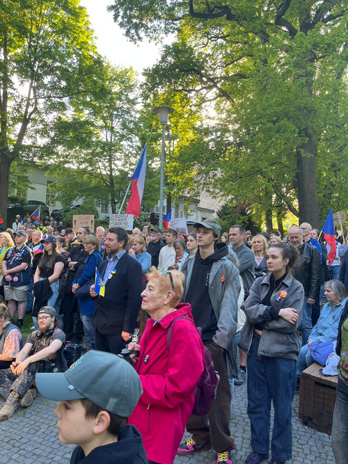 Czech Republic: Thousands protest to protect public service broadcasting